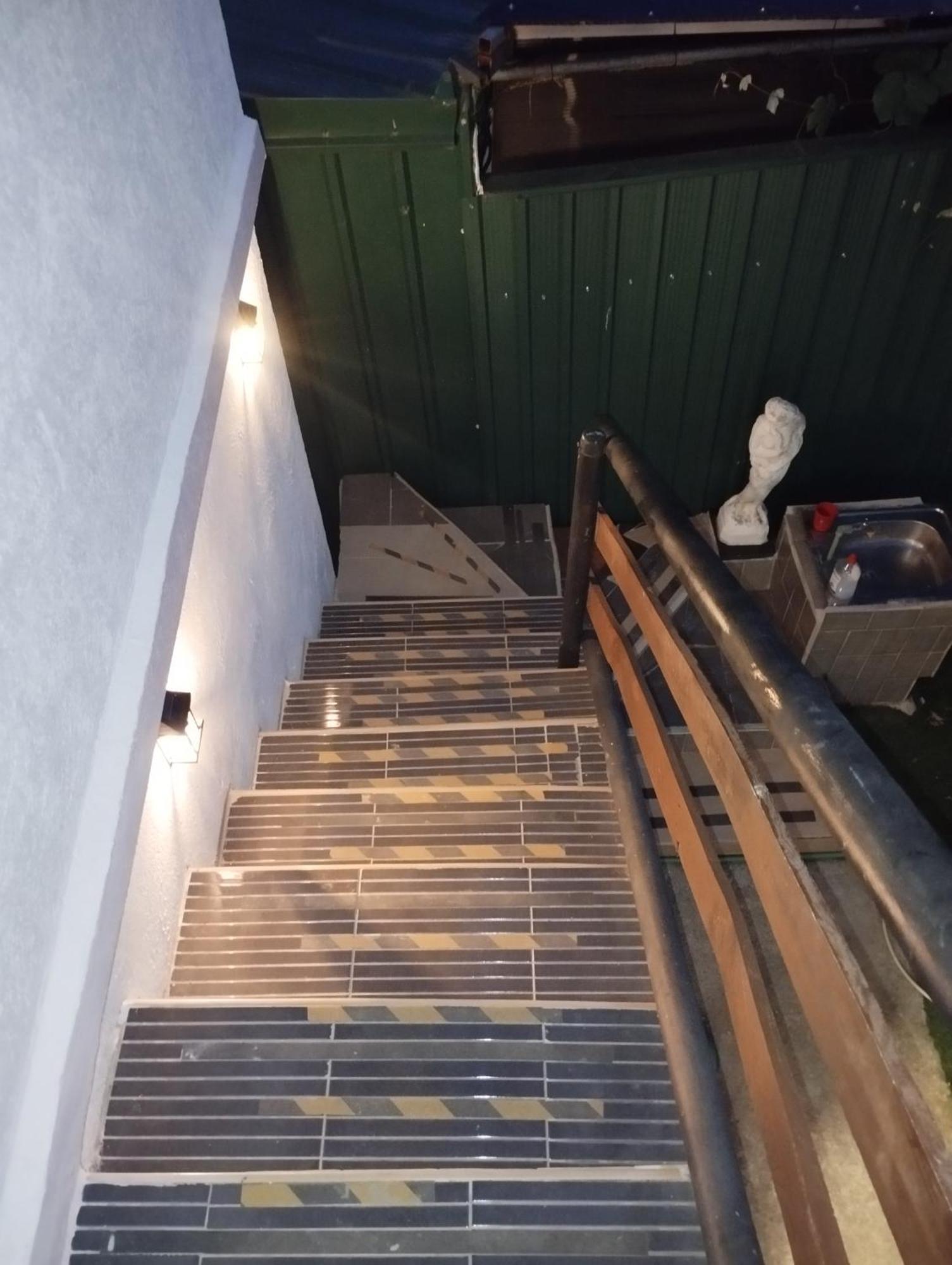 בודווה Apartments N&N מראה חיצוני תמונה